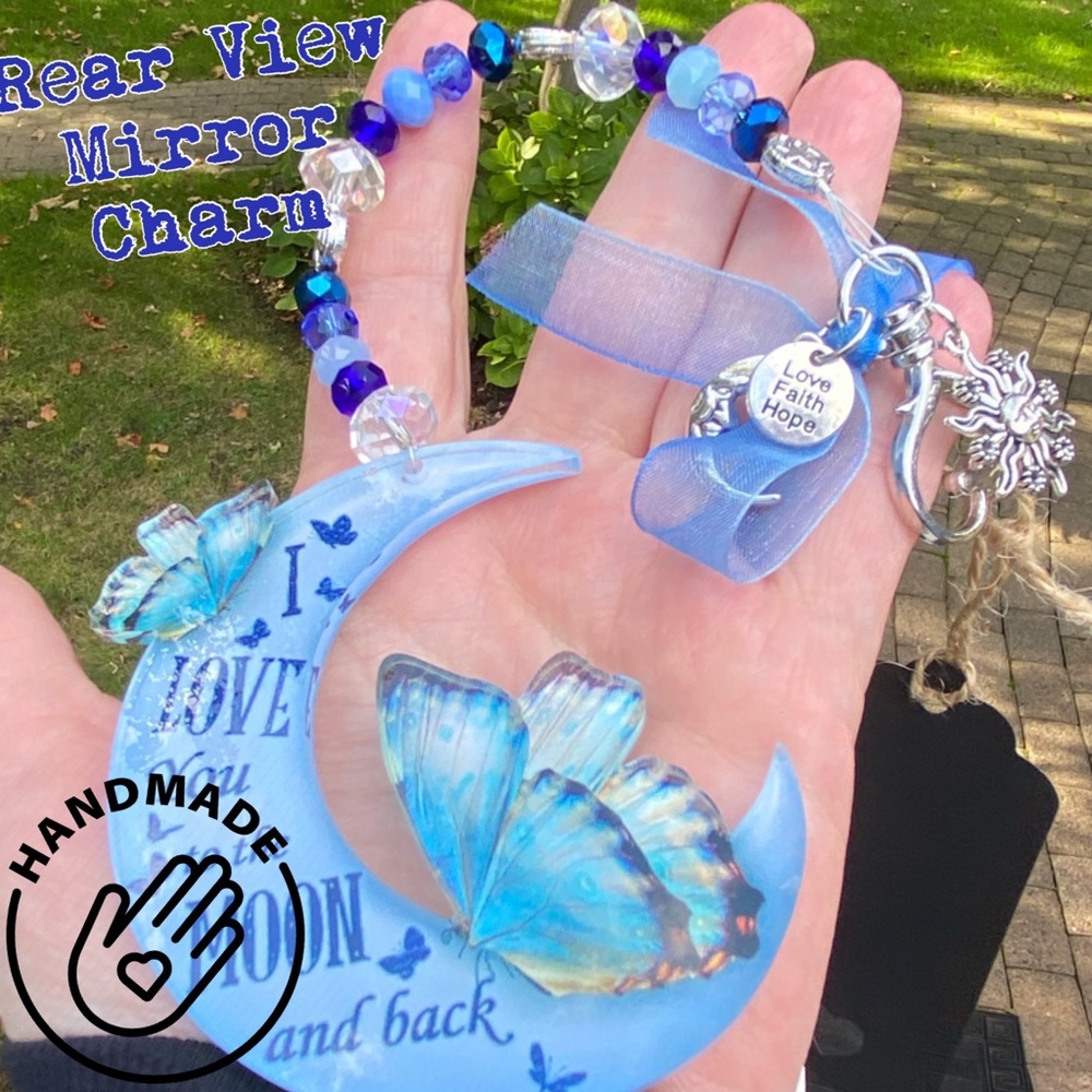 🌸Car Charm Rear View Mirror Moon/ Butterfly